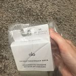 Alo Yoga  Throwback Socks in Limestone Photo 3