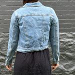 Levi's  Light Wash Denim Jacket Womens FITS LIKE SMALL (Tagged as Large) Photo 2