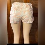 Athleta  shorts size
M Peach and White Patterned Shorts Photo 2