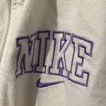 Nike  White/Purple Full Zipper Women’s Size Medium Long Sleeve Jacket Photo 2