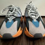 Yeezy  700 Boost Photo 0