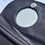 Givenchy Crystal Embellished Diamond
Patterned Clutch Bag Photo 8