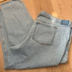 Abercrombie & Fitch Mid Rise The Straight Jean Size 37 / 24 plus size Jeans Photo 1