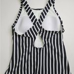 Lands' End Women's medium 10-12 Black & White Striped High Neck 1 Piece Swimsuit Photo 8