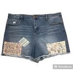 Wonderly Floral and Stripe Patchwork Denim Cut Off Shorts Plus Size 20W Photo 0