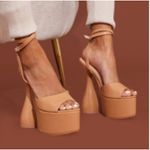 Pretty Little Thing Camel Extreme Platform Sandals Photo 0