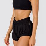 ACTA  high waisted running shorts Photo 1