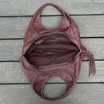 Banana Republic Tan Brown Leather  Shoulder Bag Purse Hobo Bag w/ Tassel Zipper Photo 3