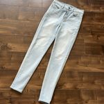 American Eagle AEO  Super High Rise Stretch Jegging Light Wash Size 4 Regular Photo 3