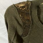 Banana Republic :Olive green/gold accents on shoulders- Scoop neck-Pima cotton-XS Photo 3