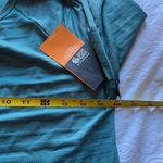 Mountain Hardwear NWT:  green long sleeve UPF25 shirt Photo 4