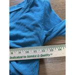 Alo Women Blue V Photo 4