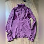 Lululemon 1/4 zip 8 sweatshirt Photo 0