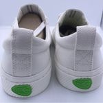 Cariuma unisex oca low off white canvas sneakers Size 6.5Women 5Mens Photo 9