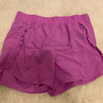 Old Navy  Shorts Photo 1