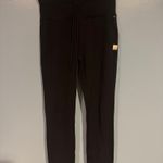 Vuori Daily Leggings Photo 1