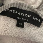 Generation Love  Women’s Gray Two Tone Knit Scoop Neck Sweater Size XS Photo 2