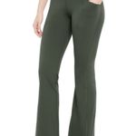 NWT Gapfit Women's Flare leggings Green Photo 1