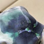 Athleta Salutation Stash Pocket High Rise 7/8 Legging Photo 7