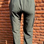 Mondetta  outdoor project green joggers women's small Photo 2
