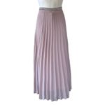 Haute Monde NEW PLEATED CHIFFON MAXI SKIRT PEARL WAISTBAND MAUVE Photo 2