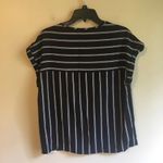 Papaya  medium black and white top Photo 1