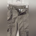 H&M  women's Cargo Pants - Olive Photo 2