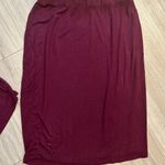 Trendy Women’s Crop Top & Bottom Set – Size Large Red Photo 4