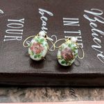 Vintage Women’s Purple Pink Floral Oval Porcelain Faux Peal Clip On Earrings Photo 2