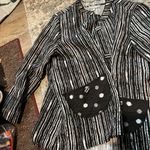 Habitat NWT  mandarin collar button down top small Photo 4