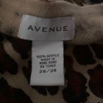 Avenue Leopard Print Short Sleeve Sweater Photo 3