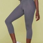 Girlfriend Collective  Gray Cropped Leggings High Rise Women’s Size Small Pocket Photo 0