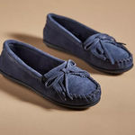 Minnetonka Kilty blue suede fringe moccasins Photo 0