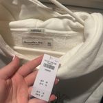 Abercrombie & Fitch White Melbourne Tennis Sweatshirt Photo 4