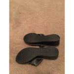 Apostrophe Women's Slip On Flip Flops Sandals Size 7.5 Black Photo 6
