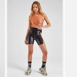Koral  Start High Rise Infinity Shorts Black Size S Photo 2