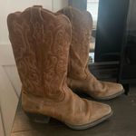 Justin Cowboy Boots Photo 0