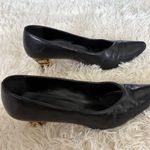Nina Vintage Black Leather Pumps Kitten Heels Gold Ornate Elephant Size 10 Photo 2