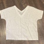 Chico's  linen T-shirt with a gold Lame’ pattern on the neck line Photo 2