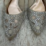 Badgley Mischka  Rhinestone Pointed Toe Flats Champagne Bridal Evening Shoes 8 Photo 1