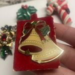 Lot Of 4 Christmas Holiday Brooch Pins Bell / Holly Leaves / Candy Cane / Flower Photo 3