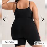 Shapermint Black Scoop Neck Mid Photo 1