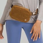 Lululemon Limited Edition Everywhere fleece belt bag burnt carmel Photo 1