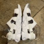 Nike  Owaysis White Sandal Shoes Womens Size 9 CK9283-100 Lightweight Comfort Photo 7