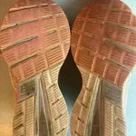 Brooks Anthem 3 Running Sneaker Women's Size 8.5 Gray Pink Peach Coral Photo 11