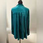 Joan Rivers Beautiful velvet button down top 🌹🌹 Photo 2
