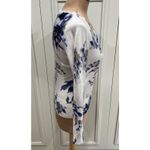 White House | Black Market WHBM White Floral Cardigan Sweater Scalloped Cottagecore Tea Garden Party Photo 2