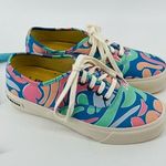 Seavees  size 7.5 Photo 0