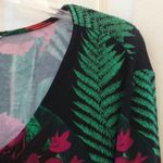 Peter Nygard FINAL MARKDOWN LADIES nygard top large Photo 9