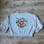 H&M Disney Women’s Pullover Crewneck Sweater Sz Medium Sweatshirt Christmas Photo 2